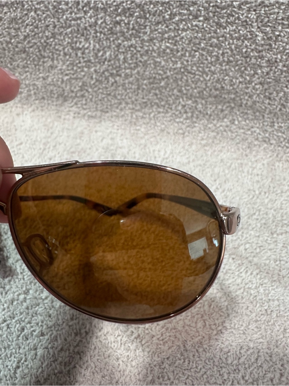 Oakley Aviator Feedback Sunglasses w/ Brown Polarized Lenses and Rose Gold Frame - Picture 7 of 10